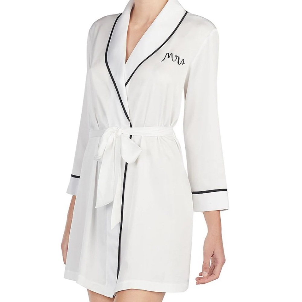 Kate Spade ♠️ “Mrs” Robe